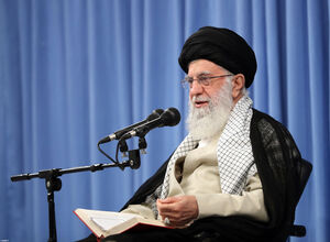 نیروهای مومن و انقلابی کشور را نگه داشته اند+عکس