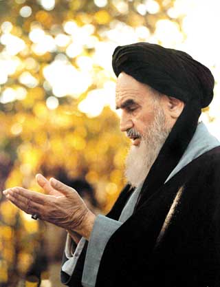 نگاهی به سیره عملی امام خمینی در ماه مبارک رمضان